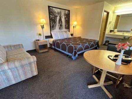 Hospitality Listing